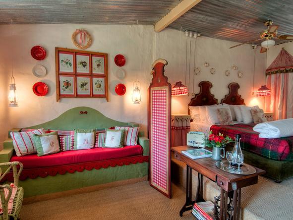 Cleopatra Mountain Farmhouse - Private Lounge